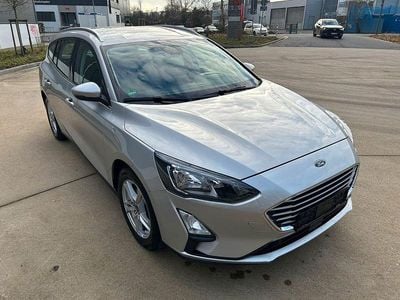 Gebraucht Ford Focus Cool & Connect 120 PS (88 kW) 2021 Silber Limousine