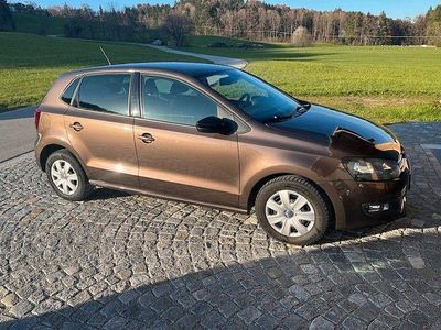 Gebraucht VW Polo 90 PS (66 kW) 2012 Braun Kleinwagen