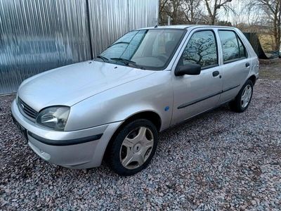 gebraucht Mazda 121 4Türer