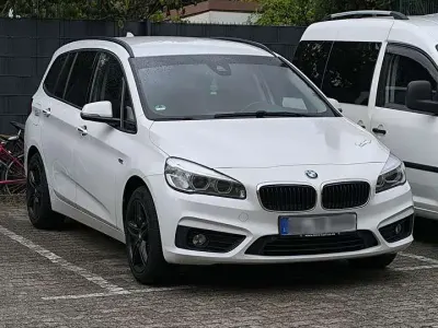 Gebraucht BMW 216 Gran Tourer Sport Line 116 PS (85 kW) 2017 Van / Kleinbus