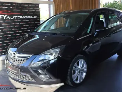 Gebraucht Opel Zafira Innovation 170 PS (125 kW) 2016 Karbonschw graphitschw midnigh Van / Kleinbus