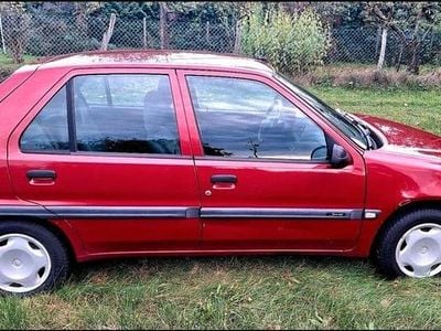 Gebraucht Citroën Saxo Tonic 60 PS (44 kW) 2000 Rot Kleinwagen