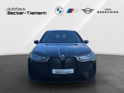 Usata BMW iX Sport Line 239 kW (326 CV) 2022 Grigio SUV