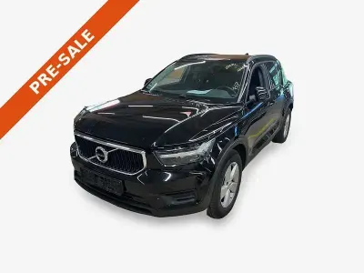 Gebraucht Volvo XC40 Momentum 129 PS (94 kW) 2021 Schwarz SUV