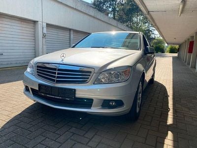 Silber Gebraucht 2008 Mercedes C180 Limousine | 10.000 € (Etwas zu teuer)