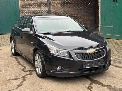 Gebraucht Chevrolet Cruze 163 PS (119 kW) 2012 Schwarz Kleinwagen