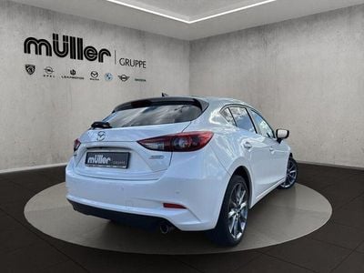 Second-hand Mazda 3 Signature 120 CP (88 kW) 2018 Alb Berlinǎ