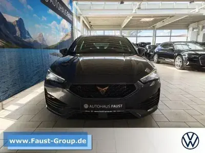 Second-hand Cupra Leon 204 CP (150 kW) 2023 Gri Break