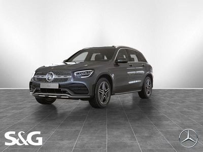 Gebraucht Mercedes GLC220 AMG 194 PS (142 kW) 2022 Metalliclack selenitgrau SUV