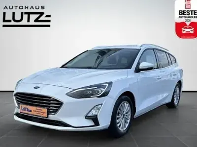 Gebraucht Ford Focus Titanium 150 PS (110 kW) 2022 Weiß Kombi