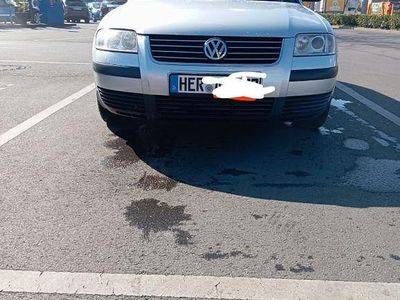 Second-hand VW Passat 102 CP (75 kW) 2000 Argintiu Break