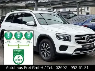 Gebraucht Mercedes GLB180 Style 116 PS (85 kW) 2023 Weiß SUV