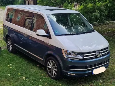 Gebraucht VW Multivan Highline 204 PS (150 kW) 2017 Weiß Van / Kleinbus