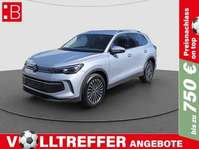 Neu VW Tiguan Life 150 PS (110 kW) 2026 Silber SUV