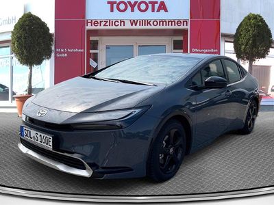 Ashgrau metallic Gebraucht 2023 Toyota Prius Executive Kleinwagen | 45.810 €