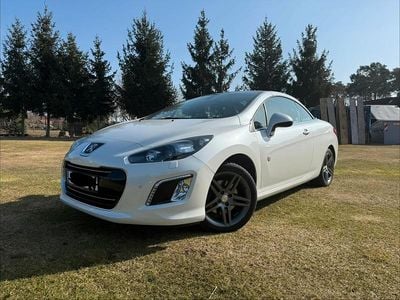 Gebraucht Peugeot 308 CC Roland Garros 155 PS (114 kW) 2014 Weiß Cabrio