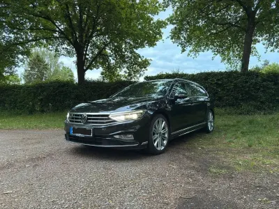 Gebraucht VW Passat R-line 200 PS (147 kW) 2021 Schwarz Kombi