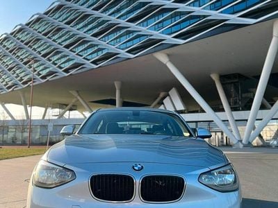 Gebraucht BMW 116 Basis 115 PS (84 kW) 2012 Silber Kleinwagen