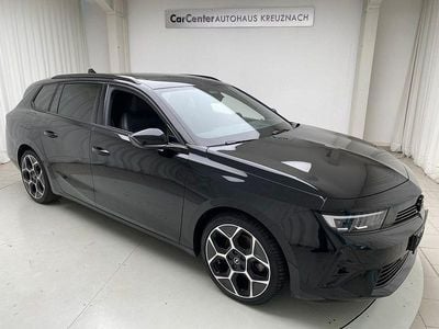 Schwarz Gebraucht 2024 Opel Astra Ultimate Kombi | 23.950 € (Etwas zu teuer)