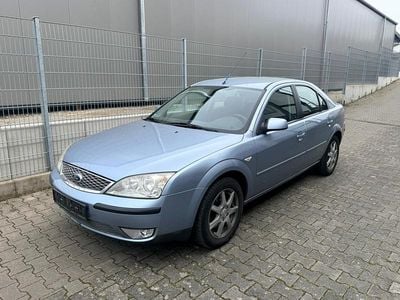 Usata Ford Mondeo 110 CV (80 kW) 2006 Blu Berlina