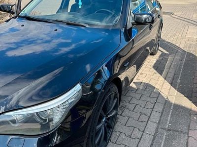 Gebraucht BMW 530 235 PS (172 kW) 2008 Schwarz Limousine