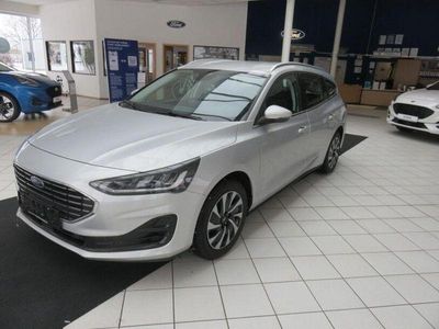 Gebraucht Ford Focus Titanium 125 PS (91 kW) 2023 Polarsilber metallic Kombi