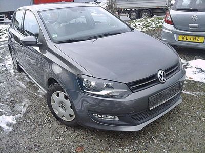 Grau Gebraucht 2010 VW Polo Comfortline Kleinwagen | 2.700 € (Fairer Preis)