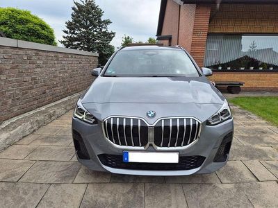 Gebraucht BMW 220 Active Tourer Efficient Dynamics 156 PS (114 kW) 2023 Grau Van / Kleinbus