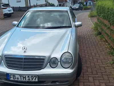 Gebraucht Mercedes E200