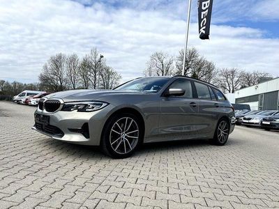 Usata BMW 320 Sport Line 190 CV (139 kW) 2020 Grigio Station wagon