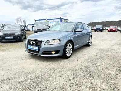 Gebraucht Audi A3 Ambition 105 PS (77 kW) 2010 Sphärenblau metallic Kleinwagen