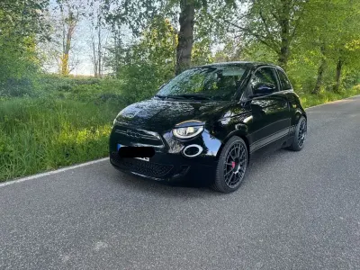 Occasion Fiat 500e Icon 86 kW (118 ch) 2022 Noir Berline