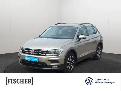 Gebraucht VW Tiguan Comfortline 150 PS (110 kW) 2018 Titanium beige metallic SUV