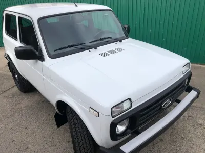 Neu Lada niva 83 PS (61 kW) 2026 Weiß SUV