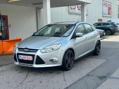 gebraucht Ford Focus Lim. Titanium AUT 2.0TDCI 163PS VOLL++