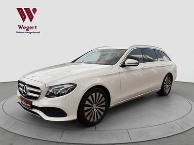 Gebraucht Mercedes E220 Avantgarde 194 PS (142 kW) 2017 Weiß Kombi