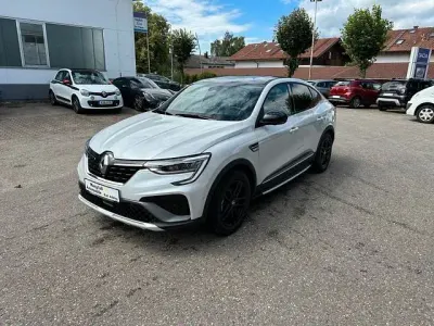 Gebraucht Renault Arkana R.S. 158 PS (116 kW) 2022 Weiß SUV