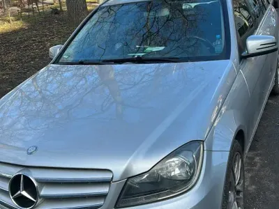 Second-hand Mercedes C220 170 CP (125 kW) 2013 Argintiu Break