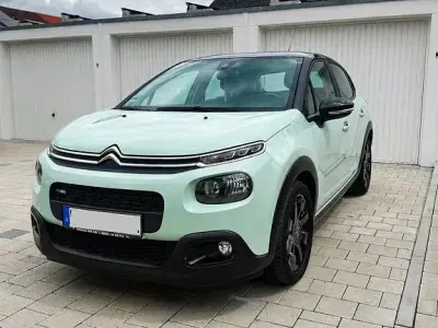 Gebraucht Citroën C3 Feel 82 PS (60 kW) 2016 Grün Kleinwagen
