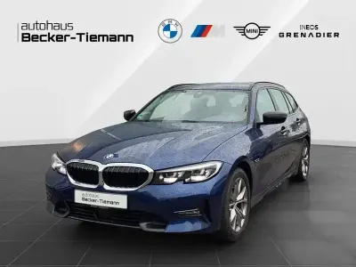 Brugt BMW 320e Sport Line 204 HK (150 kW) 2022 Blå Stationcar