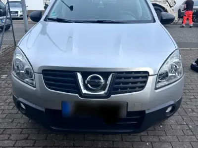 Gebraucht Nissan Qashqai 114 PS (83 kW) 2009 Grau SUV