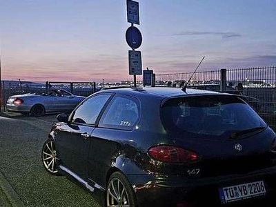 Usata Alfa Romeo 147 Distinctive 150 CV (110 kW) 2004 Nero Utilitaria