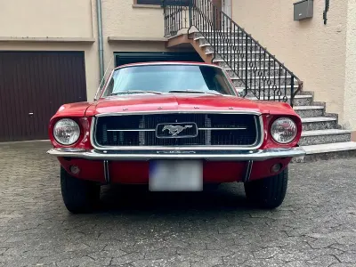 Gebraucht Ford V8 224 PS (164 kW) 1967 Rot Coupé