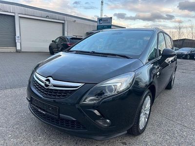 Second-hand Opel Zafira Tourer Active 140 CP (102 kW) 2013 Negru Monovolum