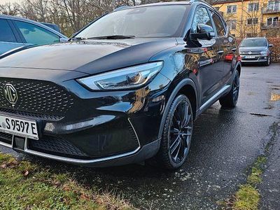 Schwarz Gebraucht 2022 MG ZS Luxury SUV | 22.999 € (Teuer)