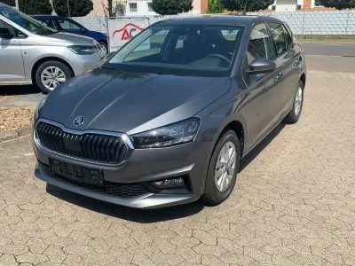 Neu Skoda Fabia 116 PS (85 kW) 2026 Grau Kleinwagen