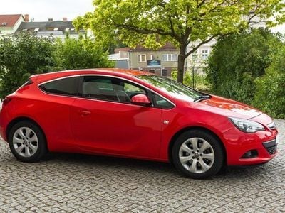 Opel Astra GTC