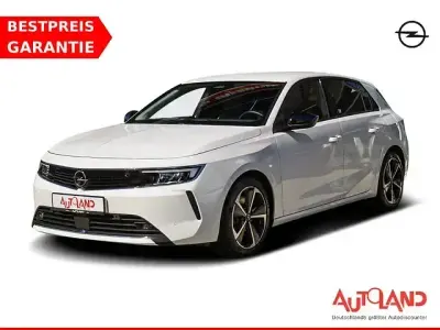 Gebraucht Opel Astra Edition 181 PS (133 kW) 2022 Weiß Kleinwagen