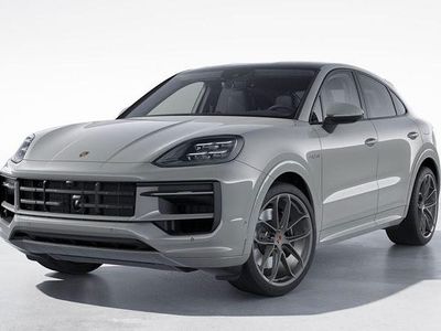 Grau Gebraucht 2025 Porsche Cayenne Coupe Coupé | 128.818 € (Teuer)
