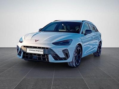 Weiß Gebraucht 2025 Cupra Leon Limousine | 34.912 € (Guter Preis)